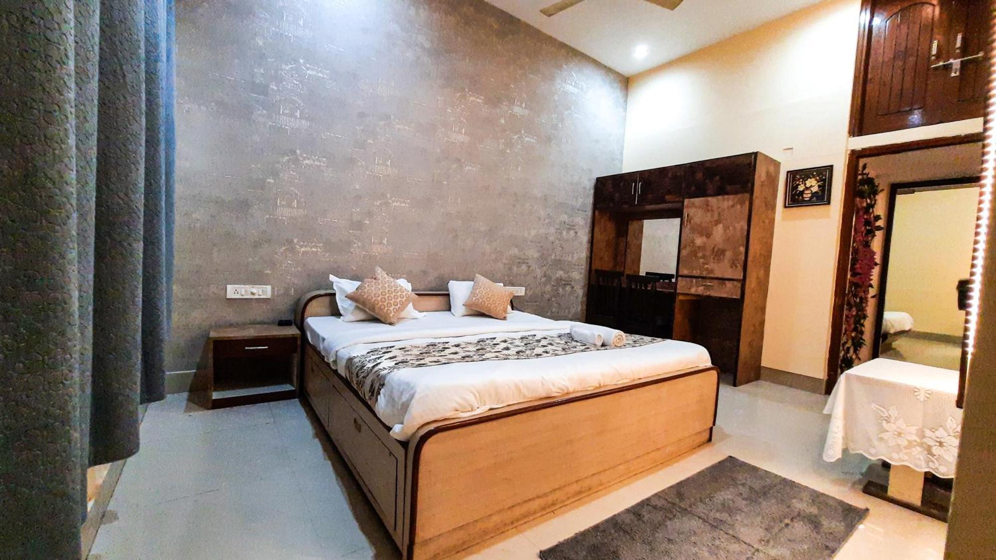 Hotel Rajyashree Palace Varanasi Exterior foto